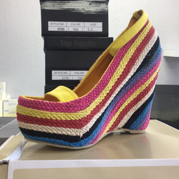 Yellow multi boat wedge - Picture 3 of 4